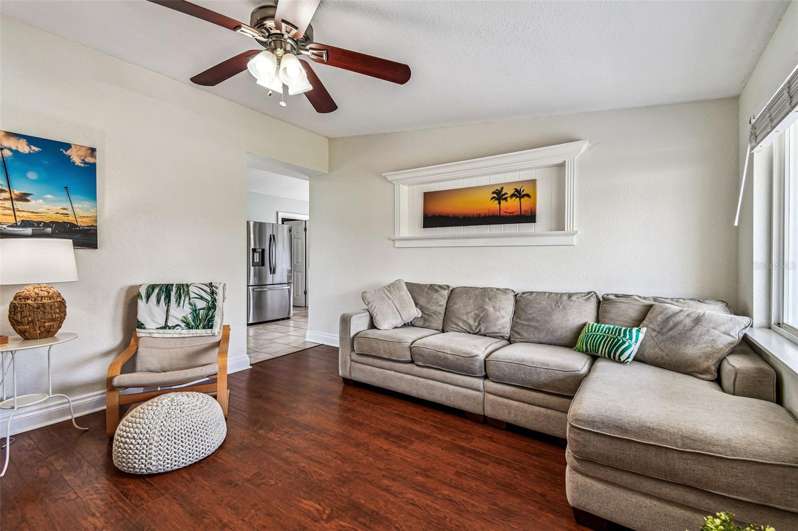 Image 4 of 51 For 10944 106th Avenue
