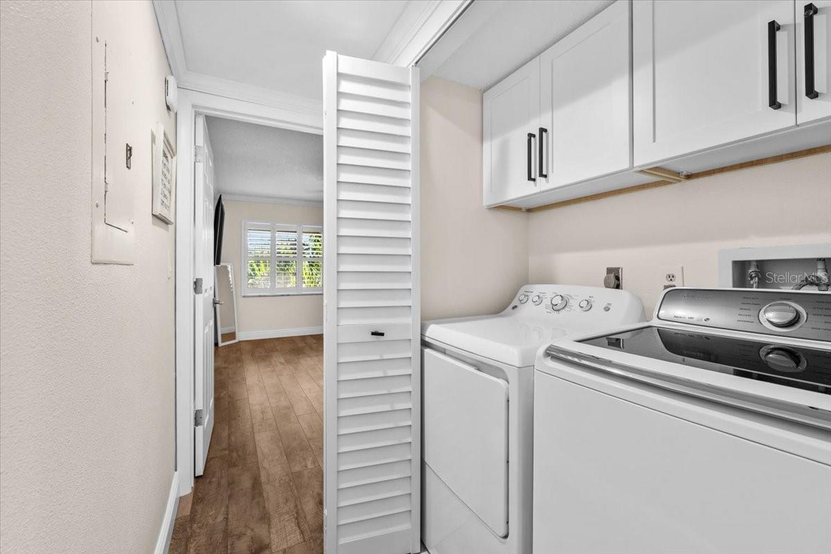 Image 32 of 40 For 4780 Brittany Drive S 111