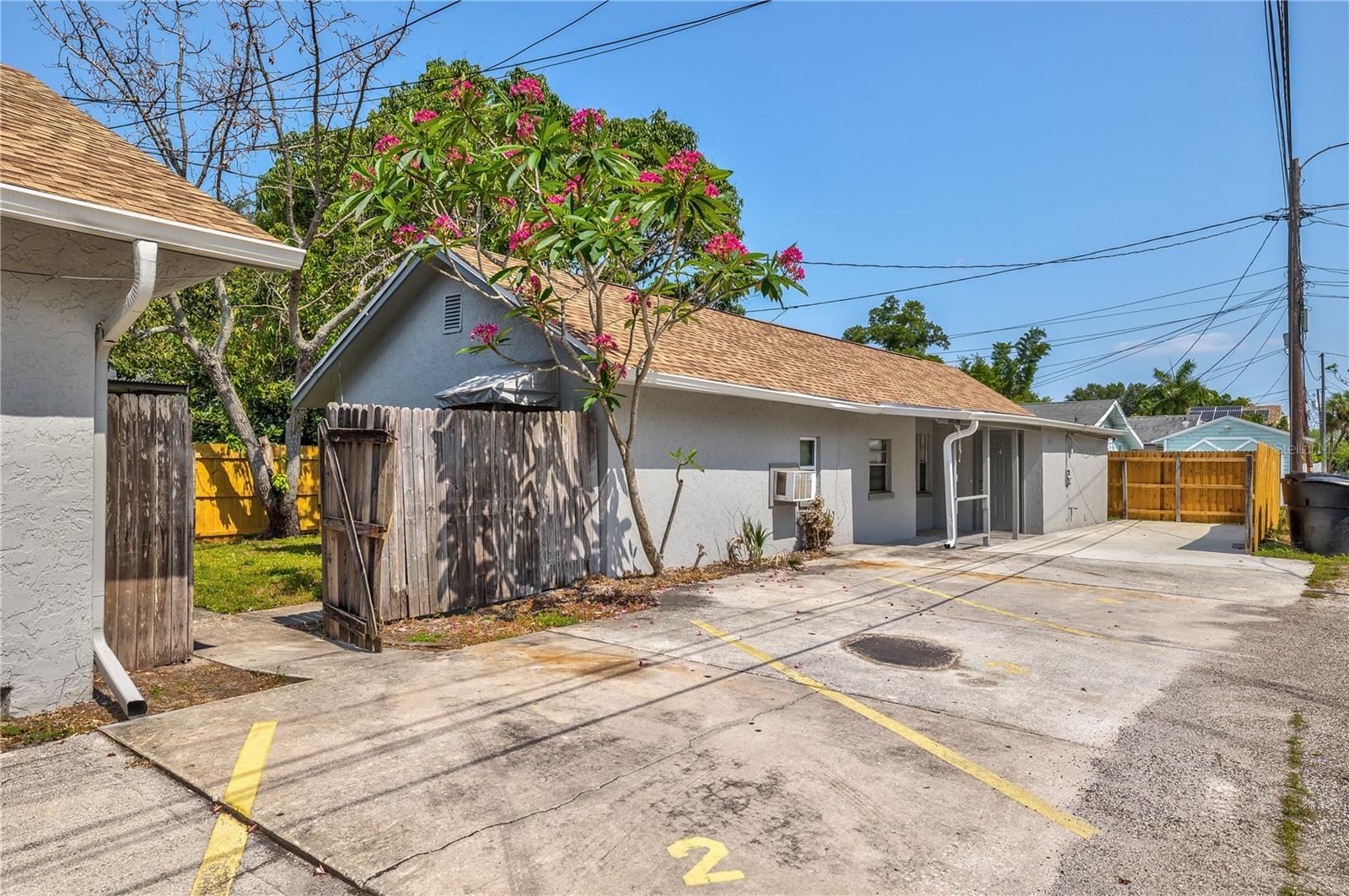 Image 22 of 29 For 1029 26th Avenue N