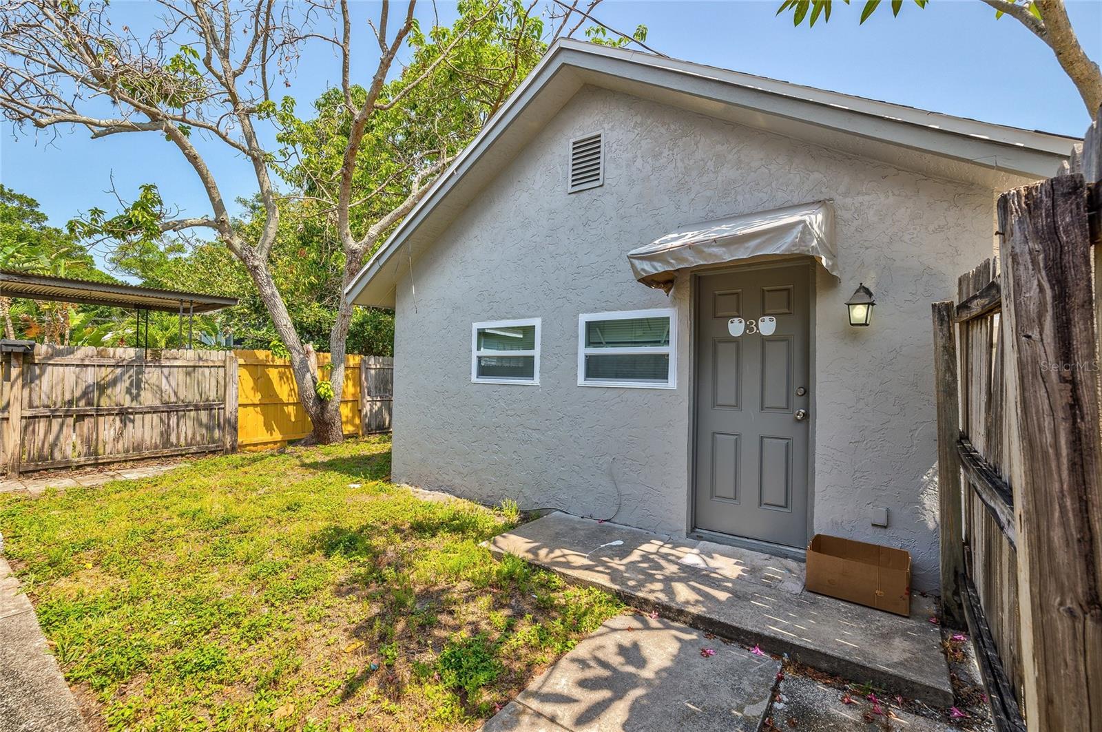 Image 27 of 29 For 1029 26th Avenue N