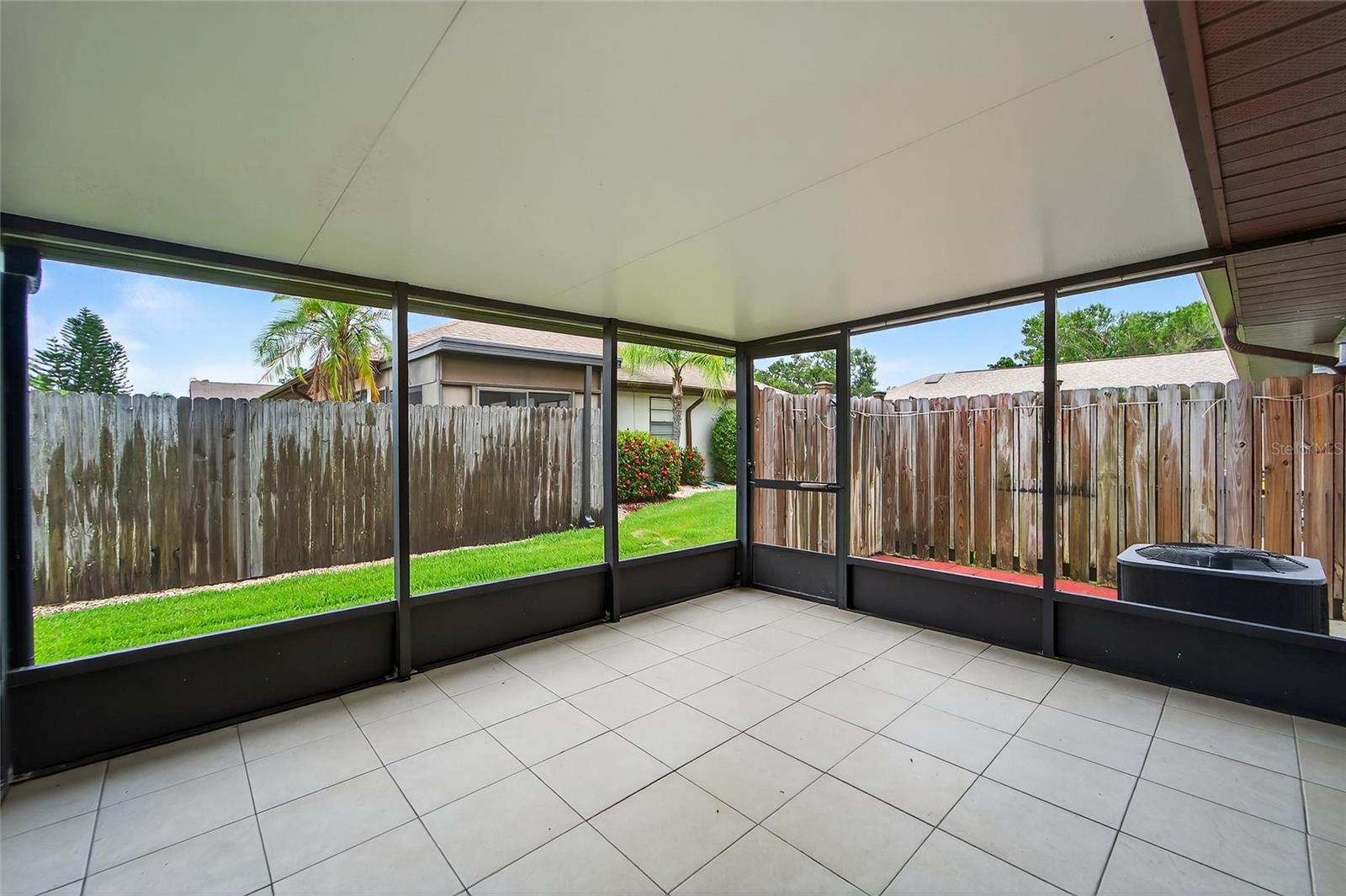 Image 53 of 80 For 1713 Atrium Drive