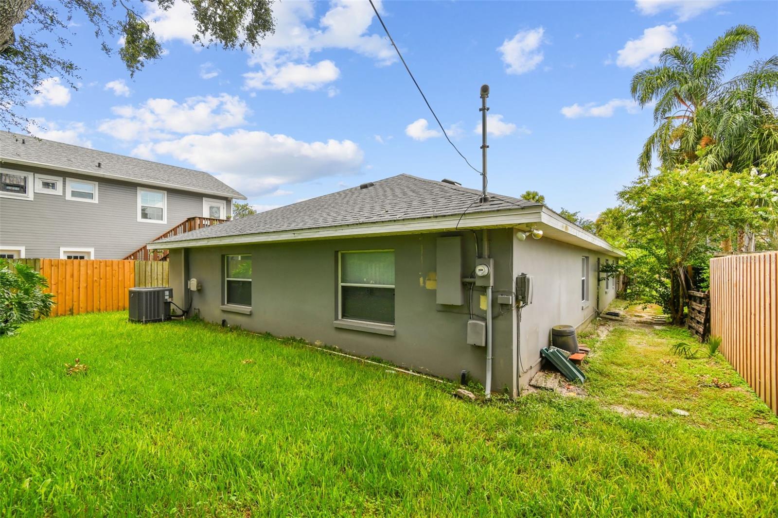 Image 18 of 20 For 116 Hale Avenue