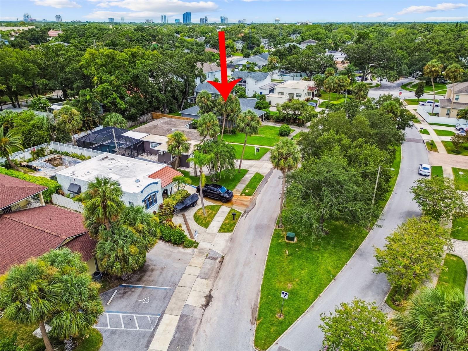 Image 4 of 20 For 116 Hale Avenue