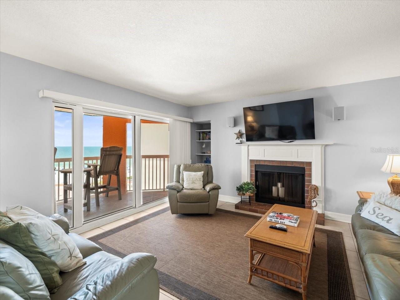 Image 12 of 53 For 18400 Gulf Boulevard 2506