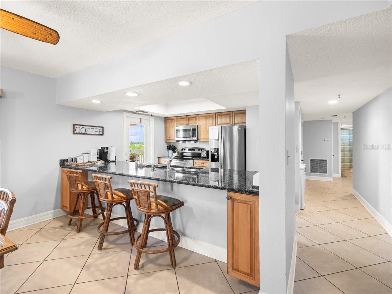 Image 16 of 53 For 18400 Gulf Boulevard 2506