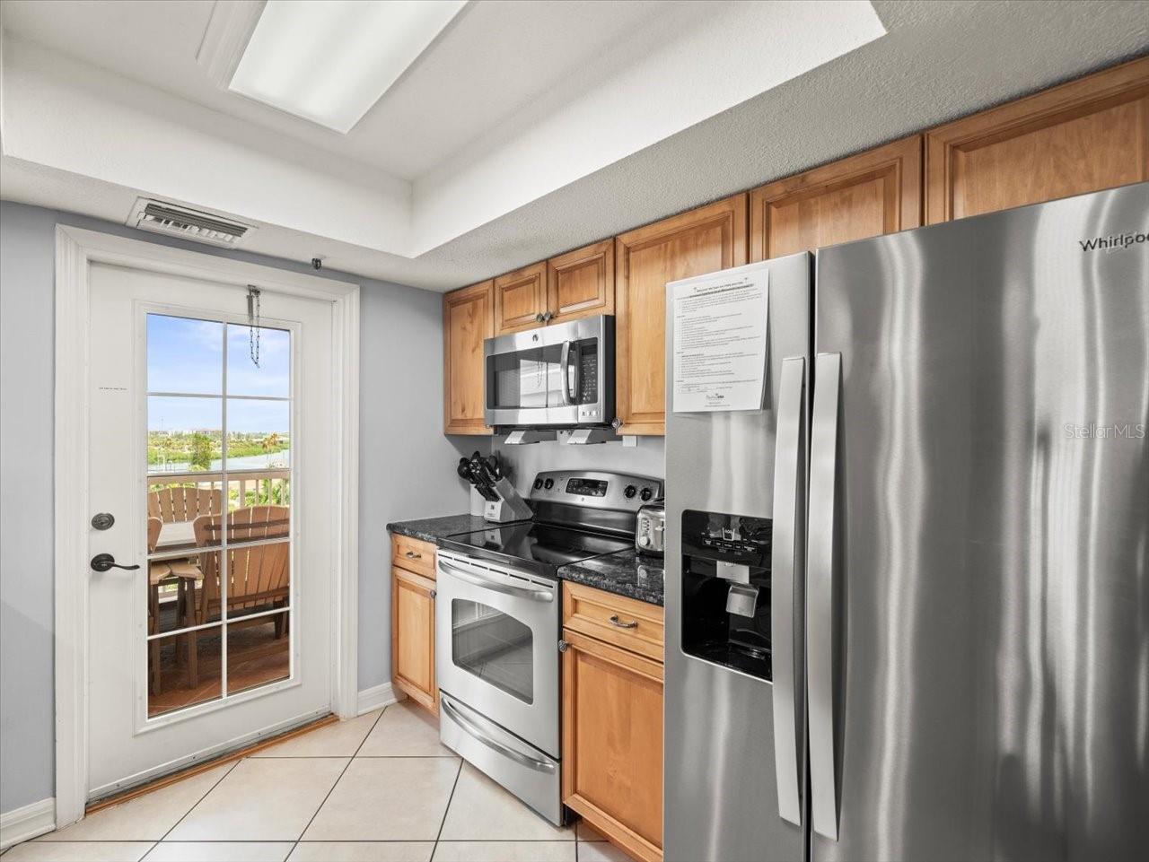 Image 17 of 53 For 18400 Gulf Boulevard 2506