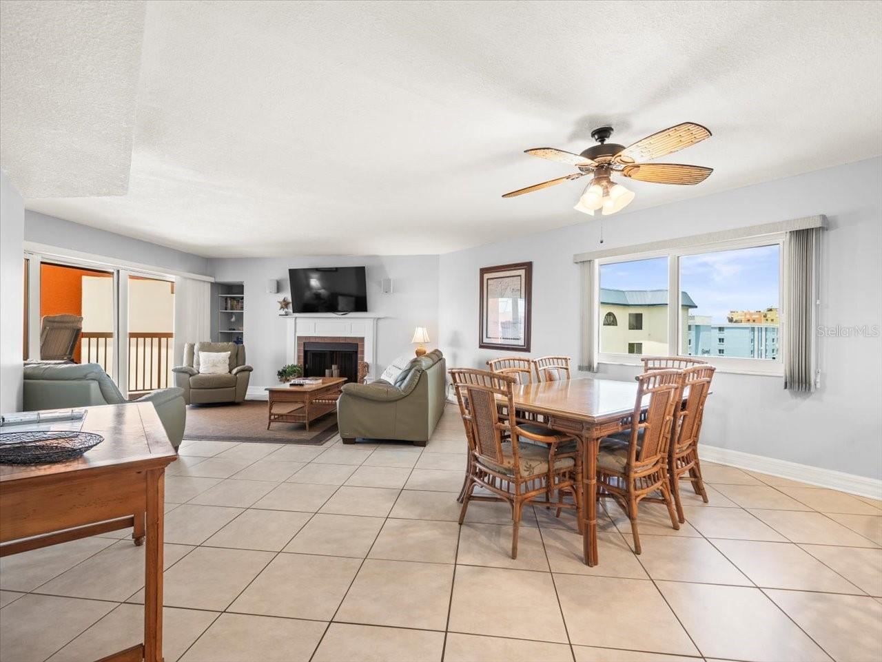 Image 23 of 53 For 18400 Gulf Boulevard 2506