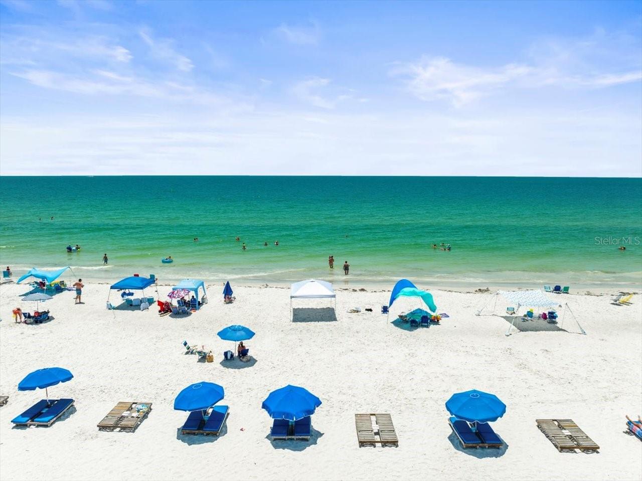 Image 44 of 53 For 18400 Gulf Boulevard 2506