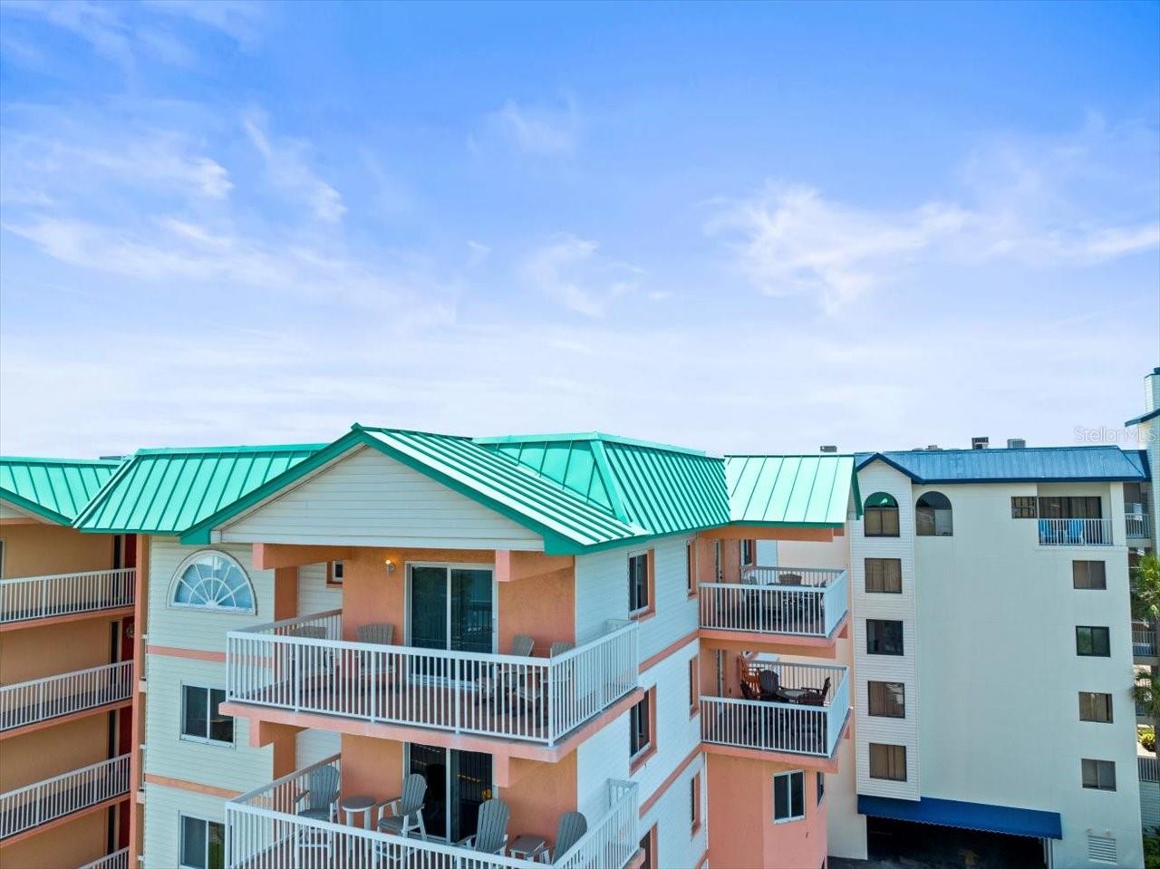 Image 5 of 53 For 18400 Gulf Boulevard 2506