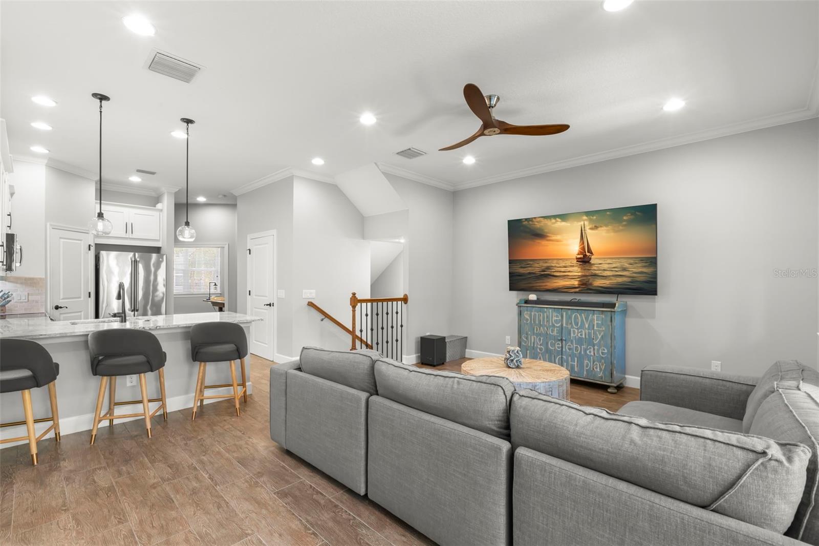 Image 13 of 66 For 3155 Moorings Drive S