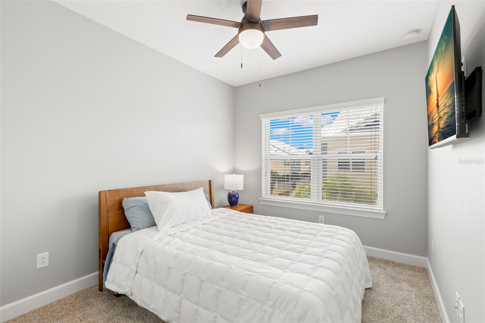 Image 29 of 66 For 3155 Moorings Drive S