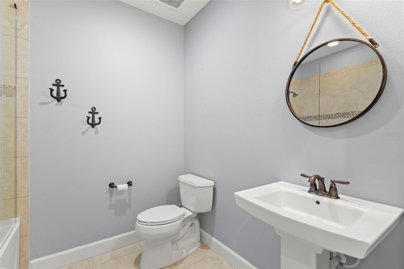 Image 31 of 66 For 3155 Moorings Drive S