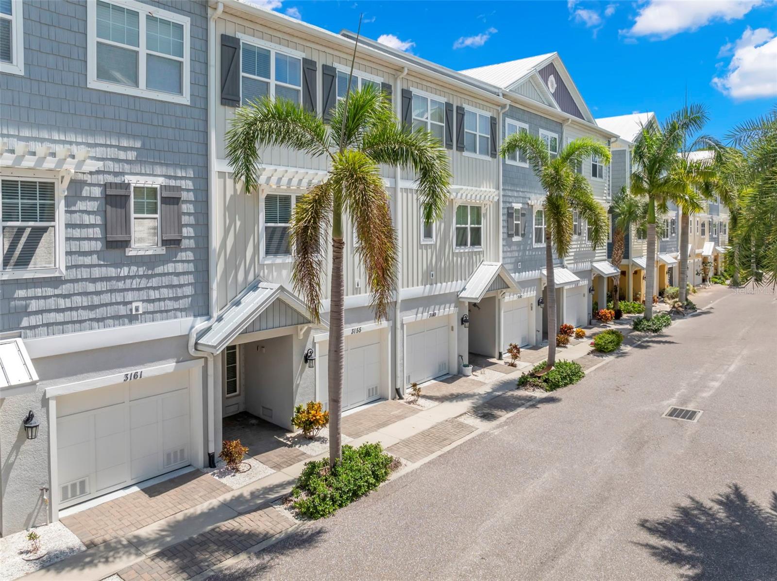 Image 41 of 66 For 3155 Moorings Drive S