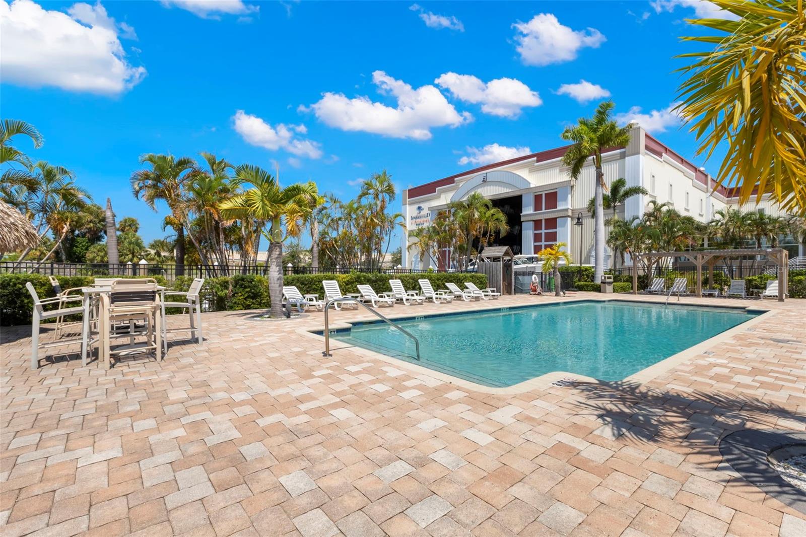 Image 52 of 66 For 3155 Moorings Drive S