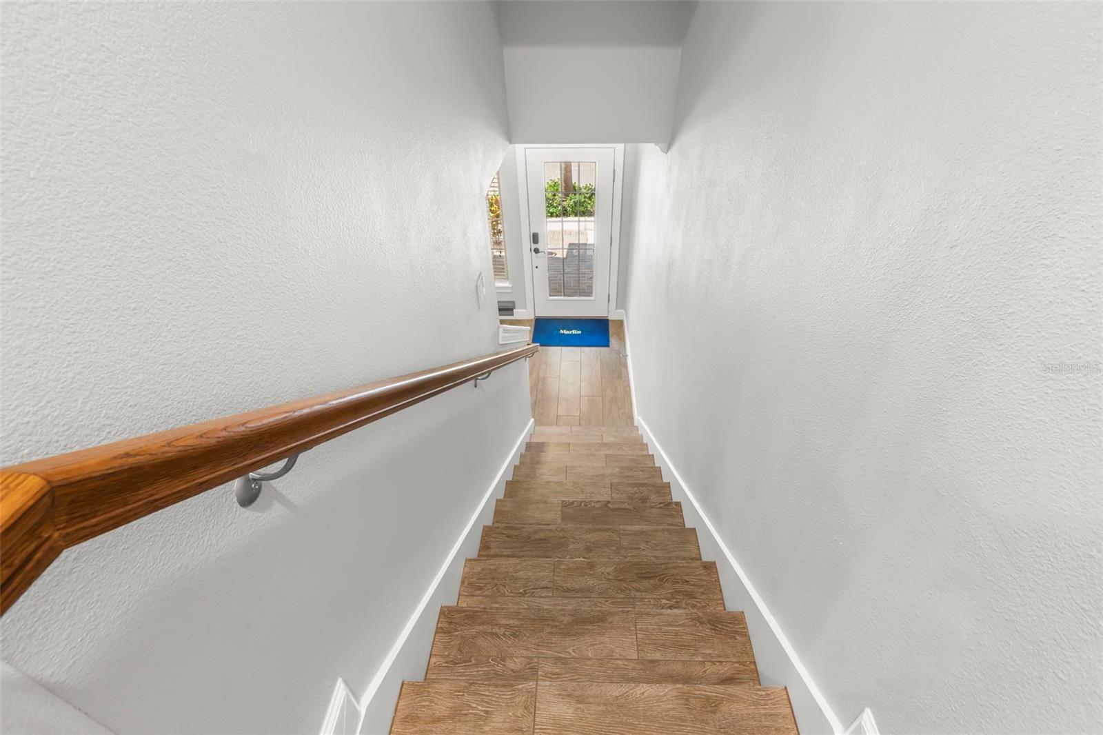 Image 6 of 66 For 3155 Moorings Drive S
