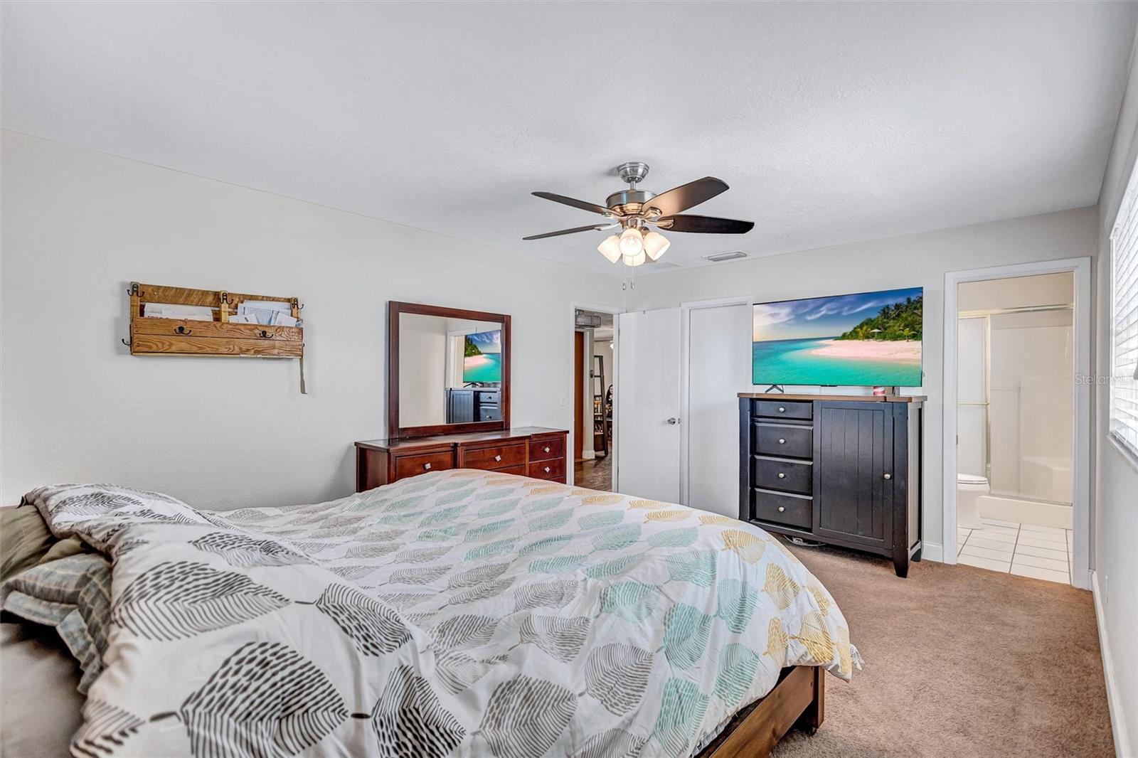 Image 31 of 52 For 8039 83rd Street N