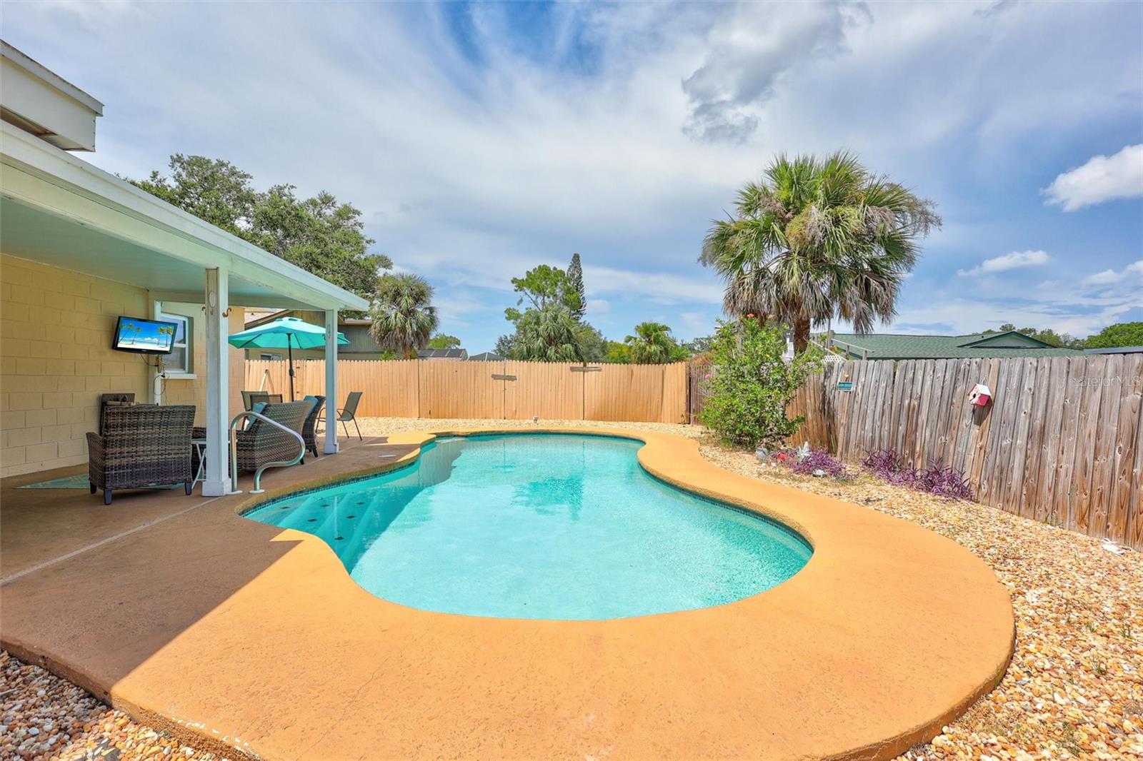 Image 42 of 52 For 8039 83rd Street N