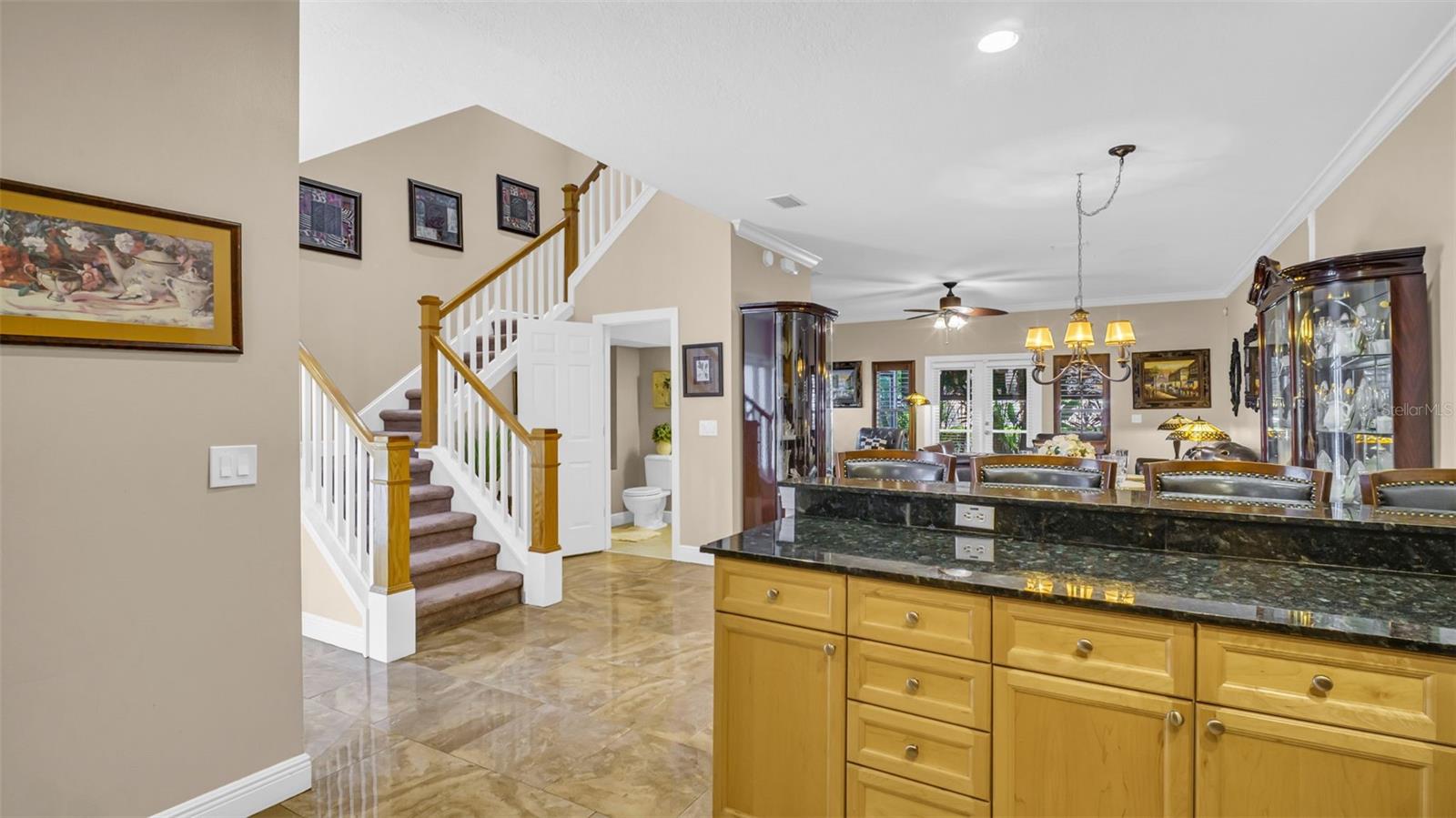 Image 10 of 34 For 121 Valencia Circle