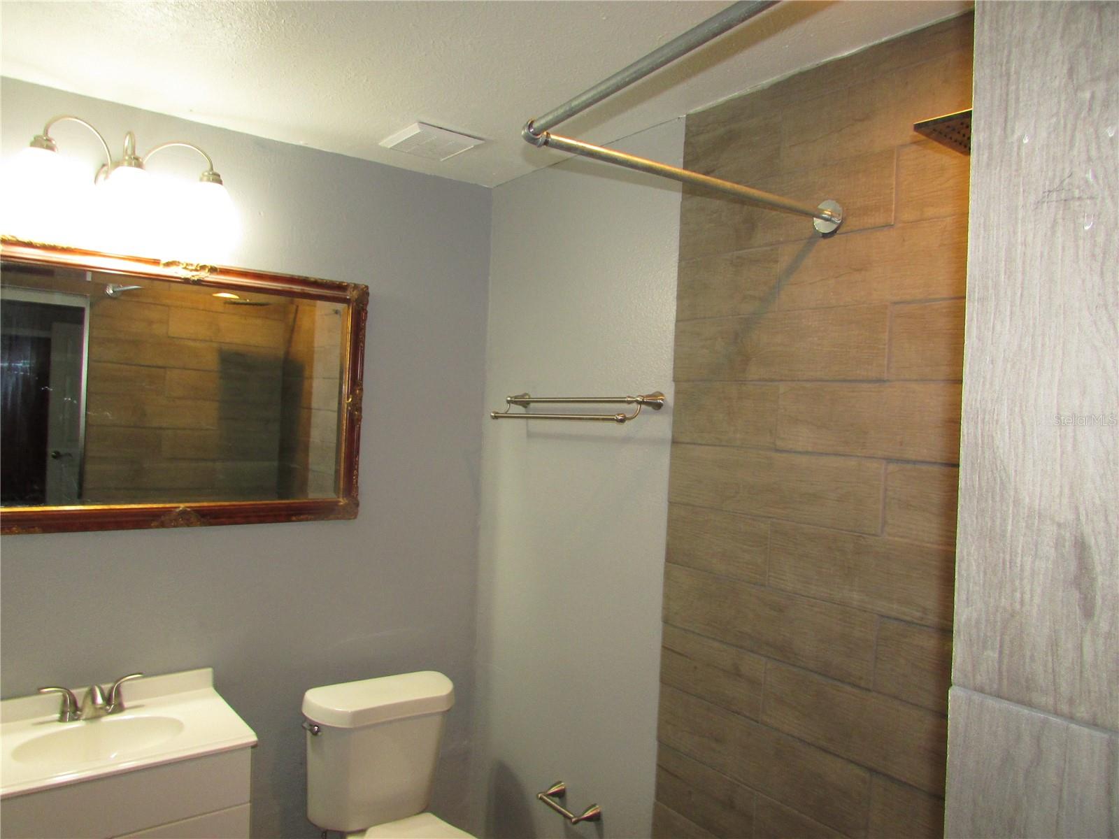 Image 16 of 25 For 12715 Raeburn Way