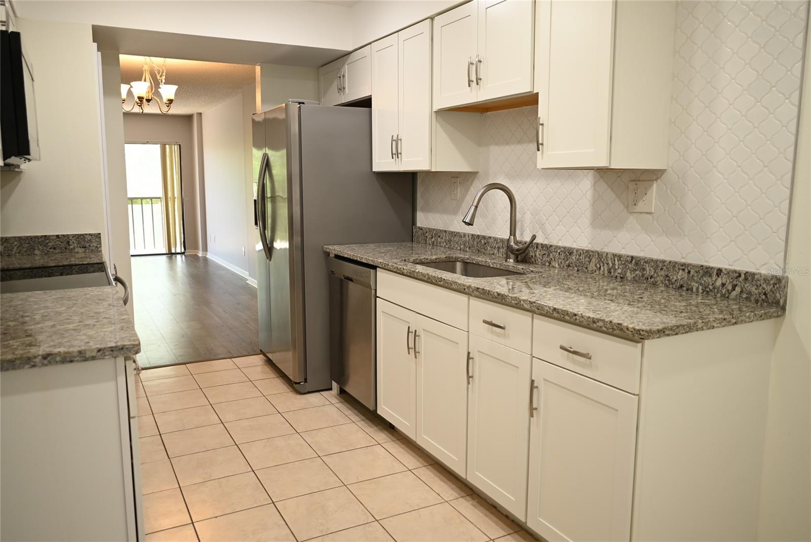 Image 3 of 17 For 2800 Cove Cay Drive 5d