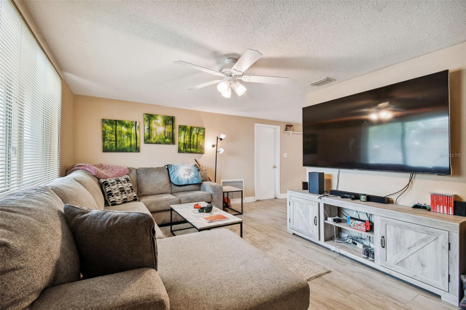 Image 2 of 6 For 9715 Gray Fox Lane