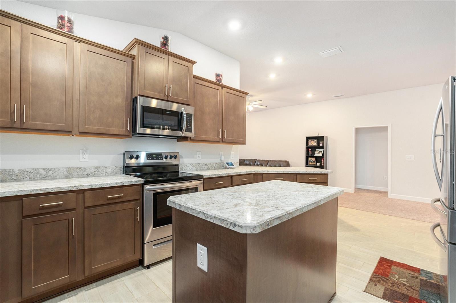 Image 2 of 19 For 5438 Coral Reef Court