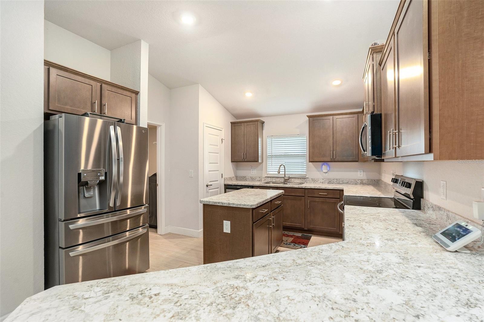 Image 4 of 19 For 5438 Coral Reef Court