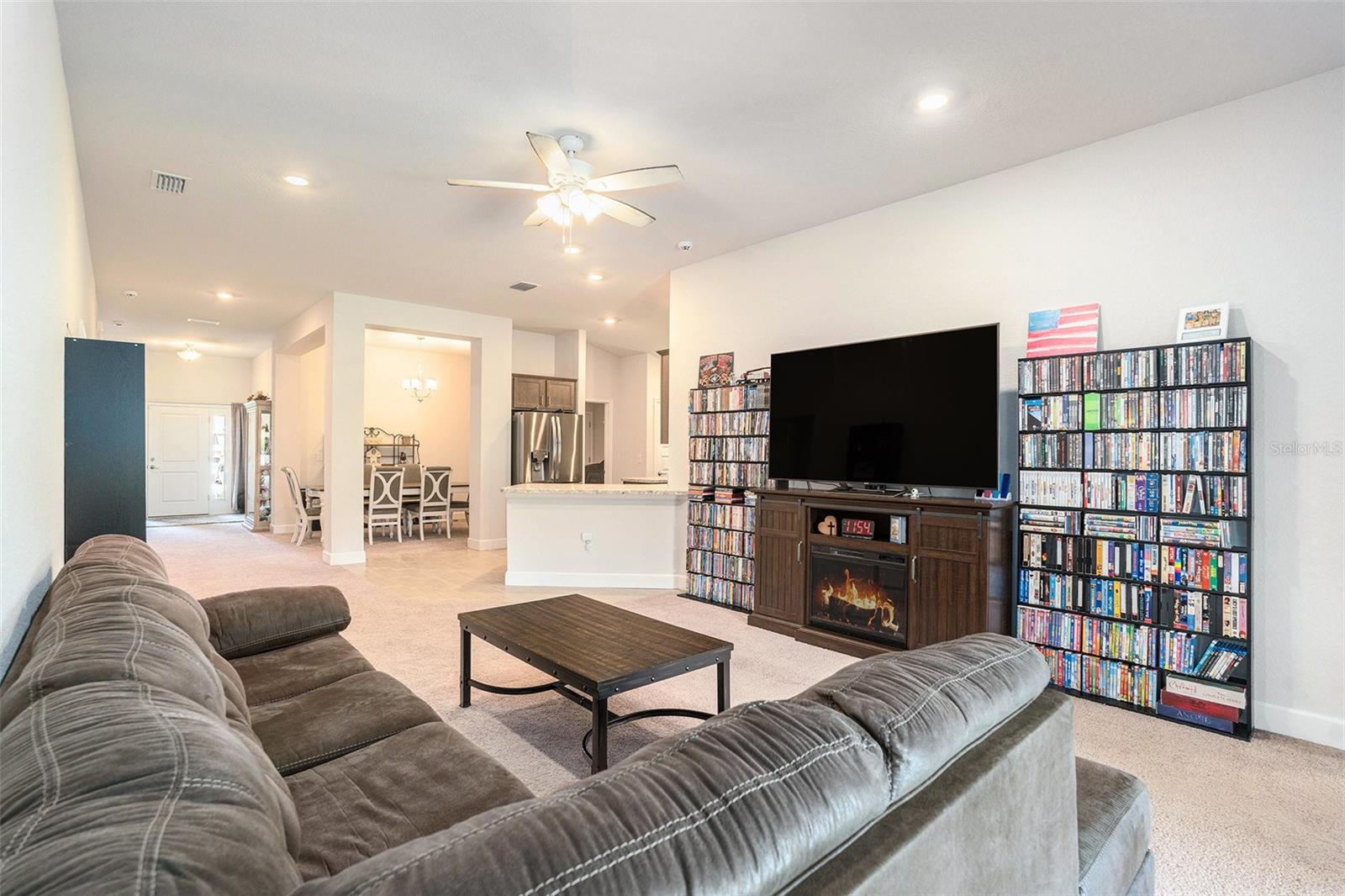 Image 6 of 19 For 5438 Coral Reef Court