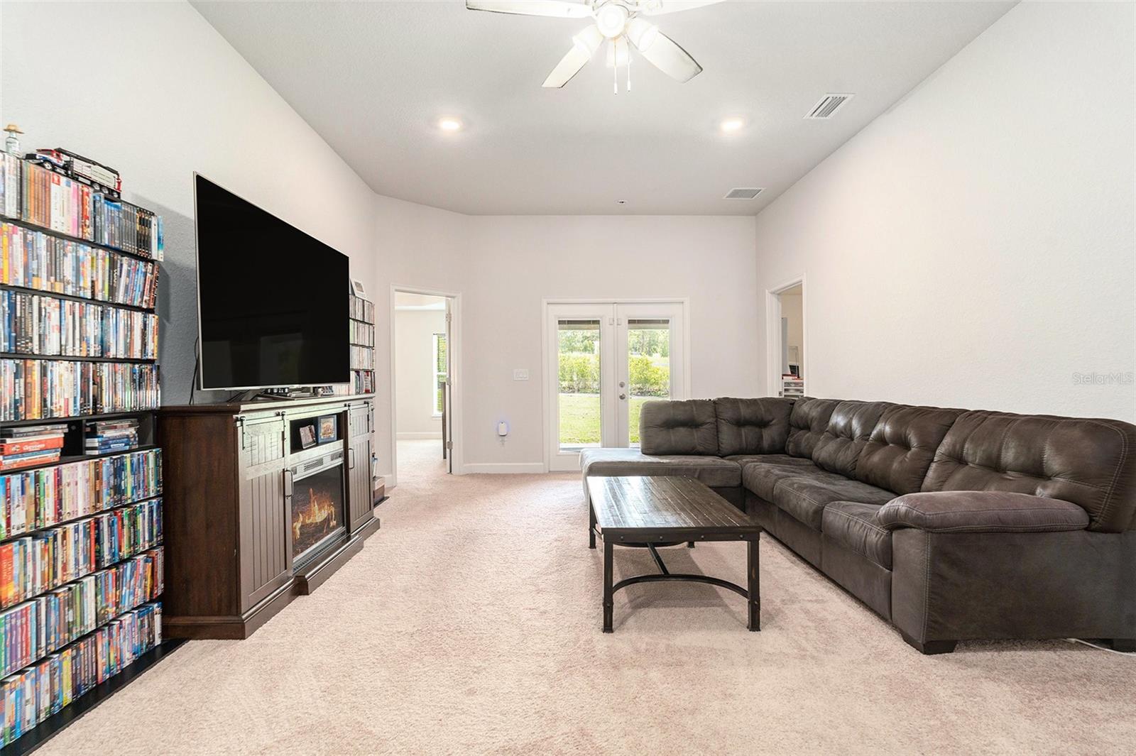 Image 8 of 19 For 5438 Coral Reef Court