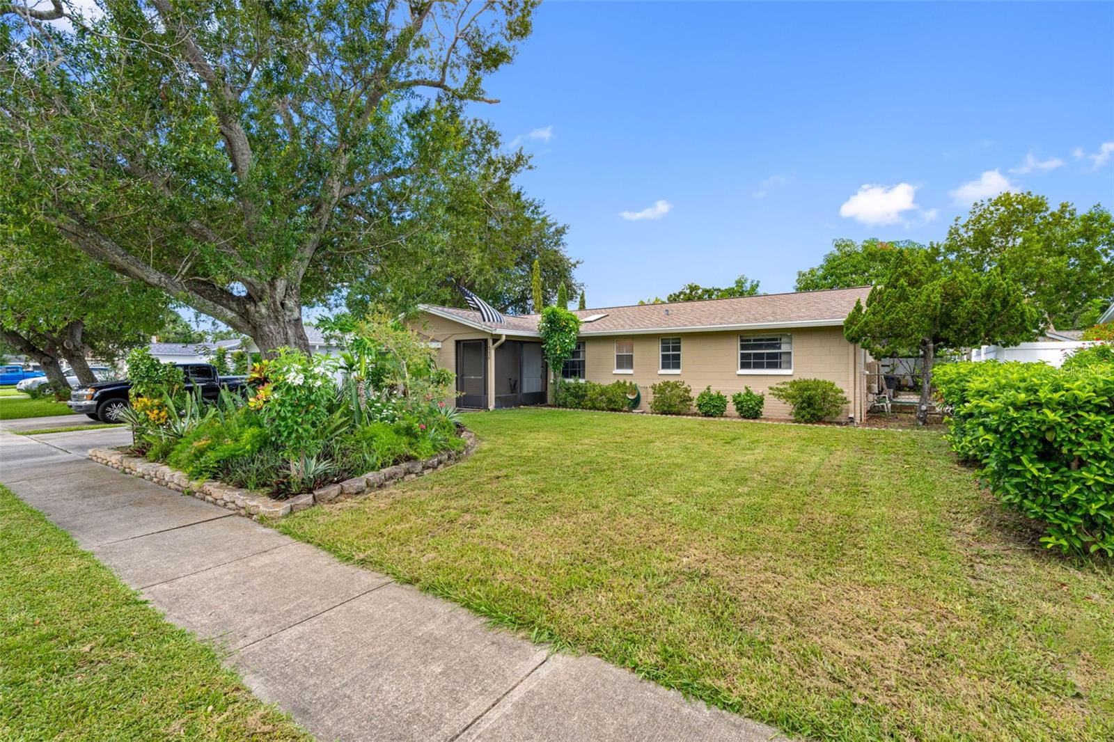Image 2 of 44 For 14776 55th Way N