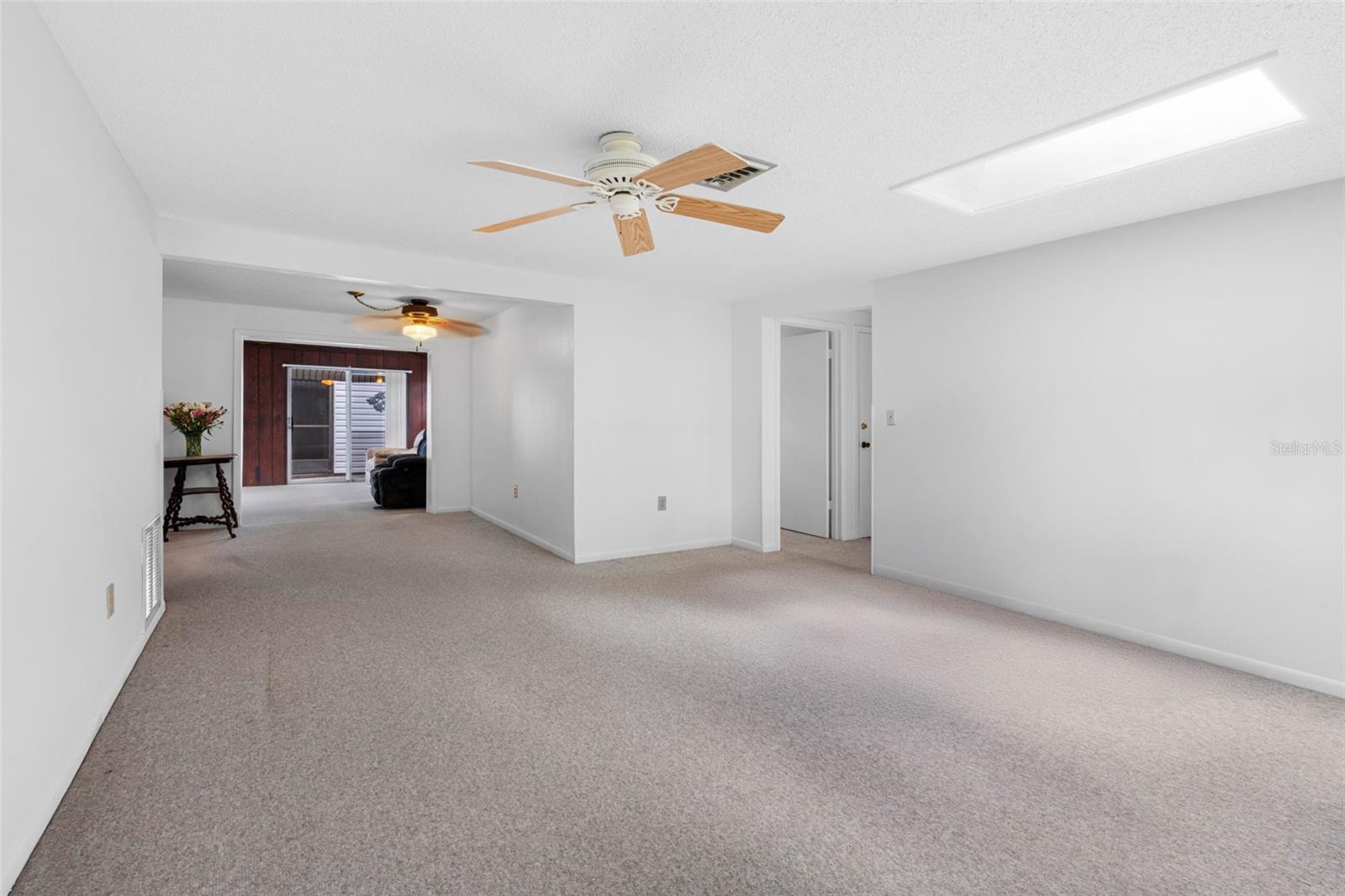 Image 7 of 44 For 14776 55th Way N