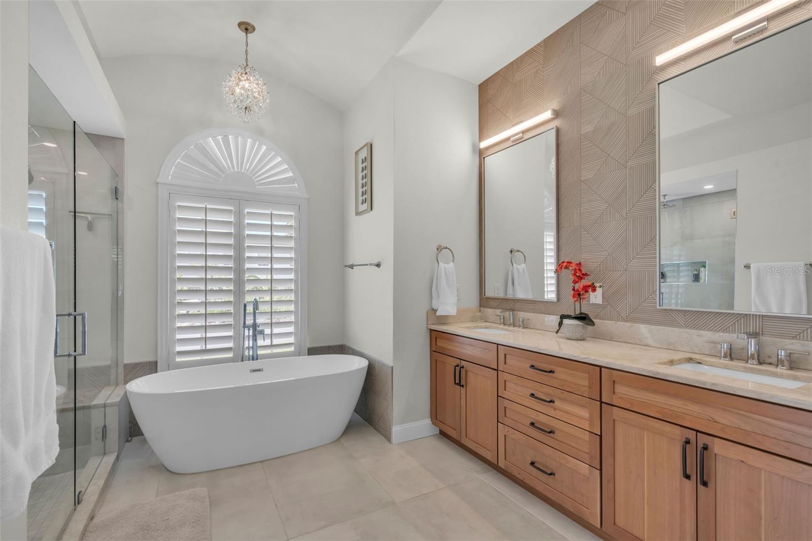 Image 18 of 41 For 109 16th Street