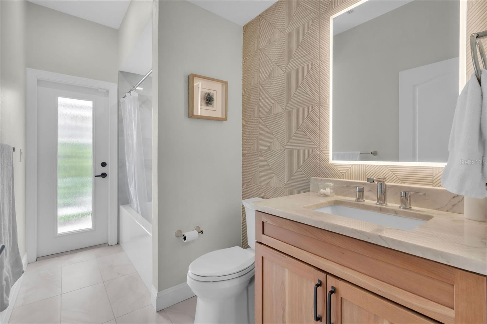 Image 23 of 41 For 109 16th Street