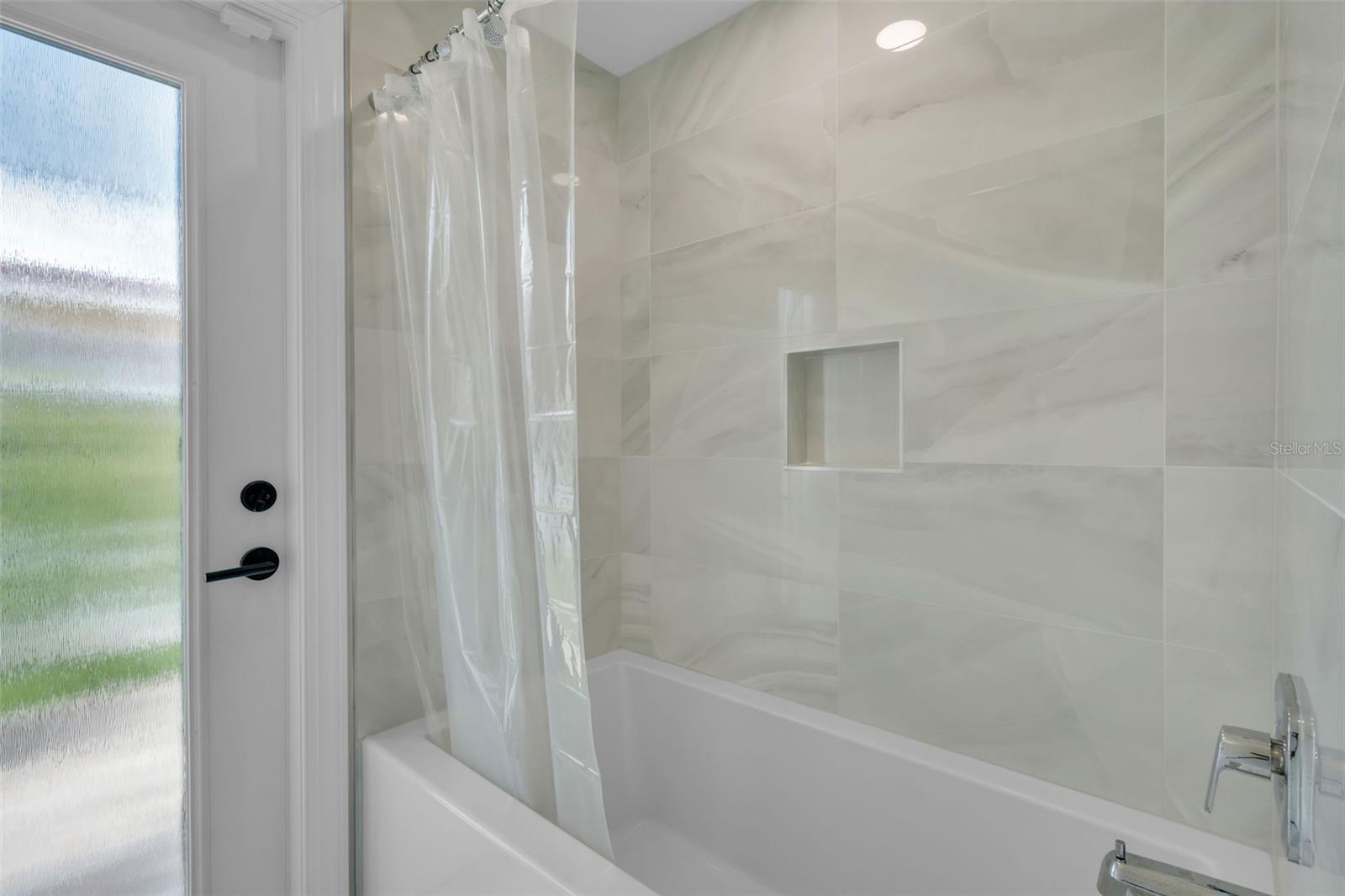 Image 24 of 41 For 109 16th Street