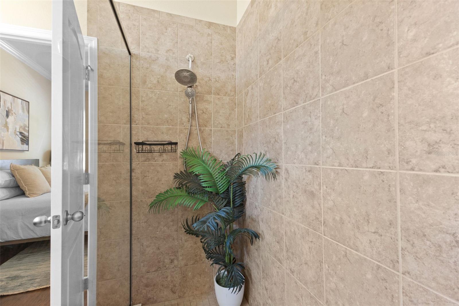Image 20 of 40 For 7611 Trask Street