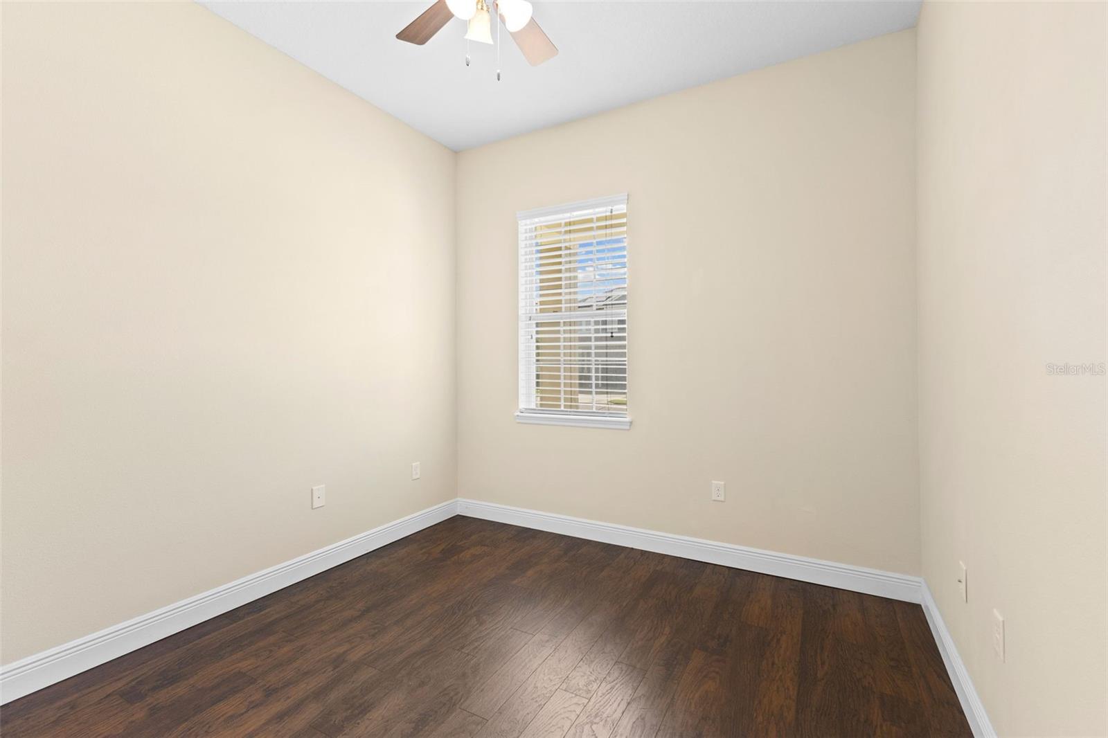 Image 5 of 40 For 7611 Trask Street