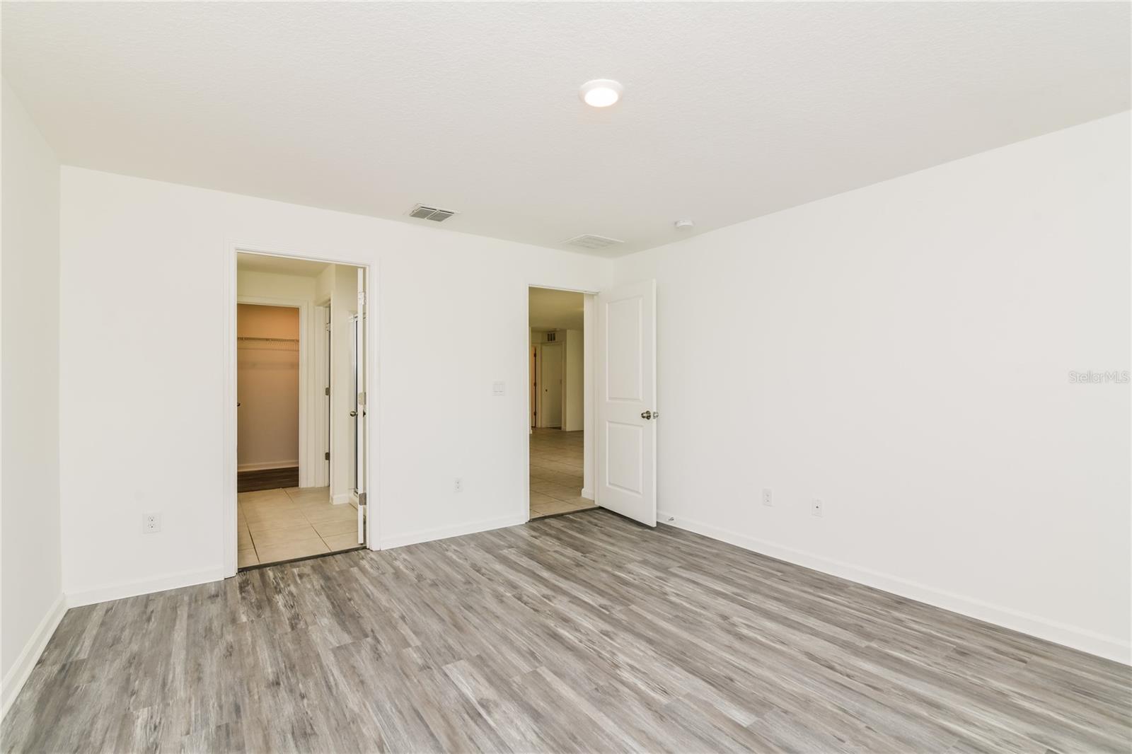 Image 9 of 20 For 1349 Lucerne Loop Road Ne