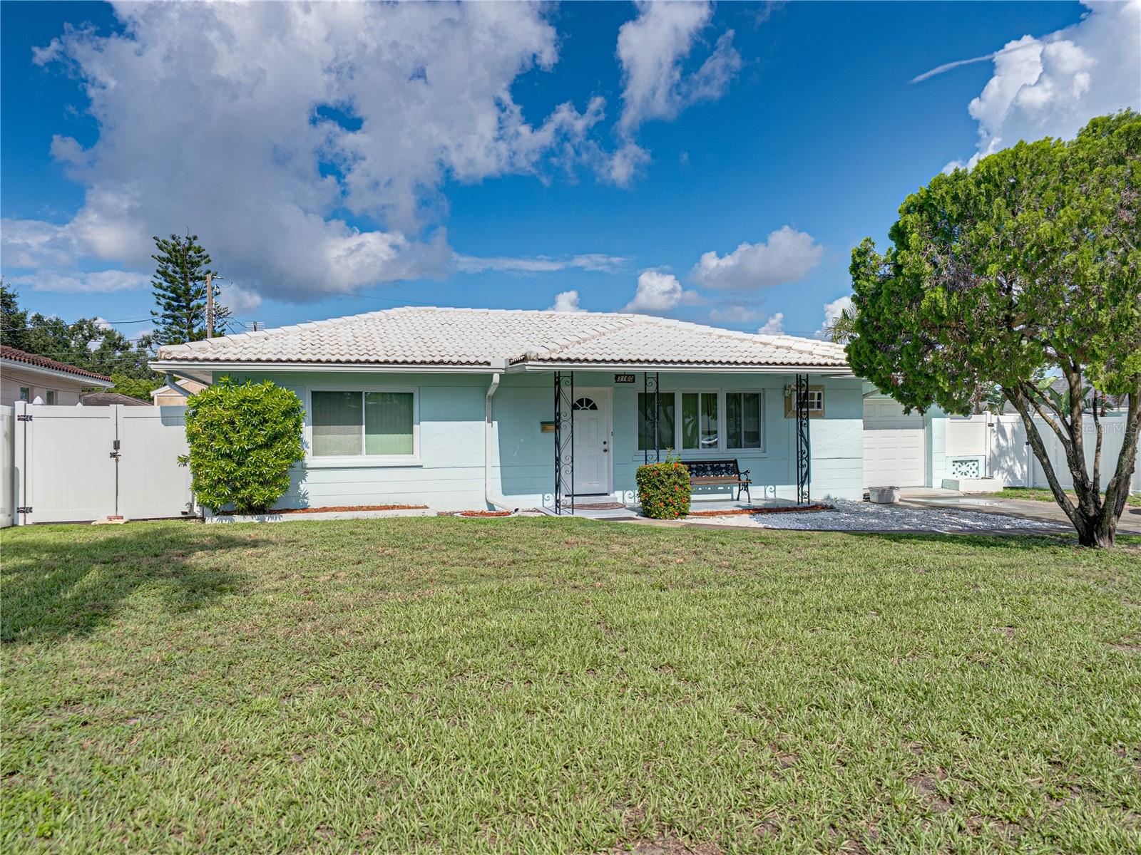 Image 24 of 50 For 3160 52nd Street N