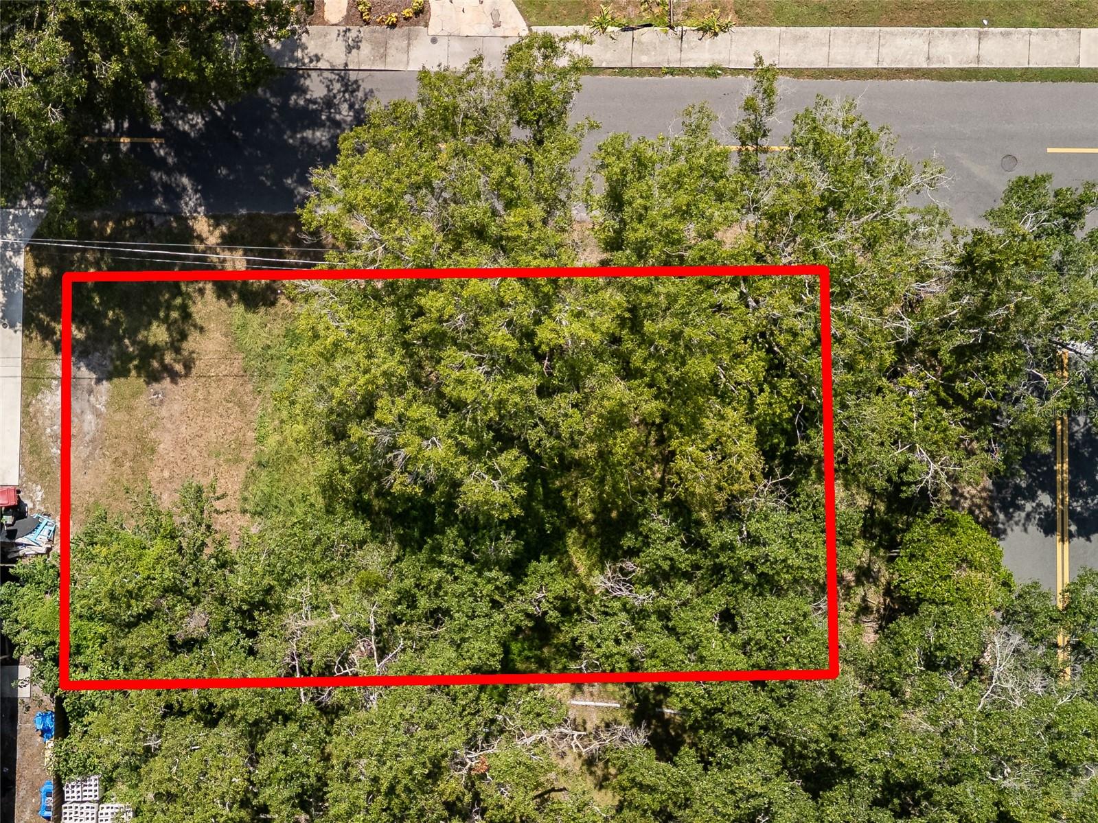 Image 4 of 10 For 901 Warren Street