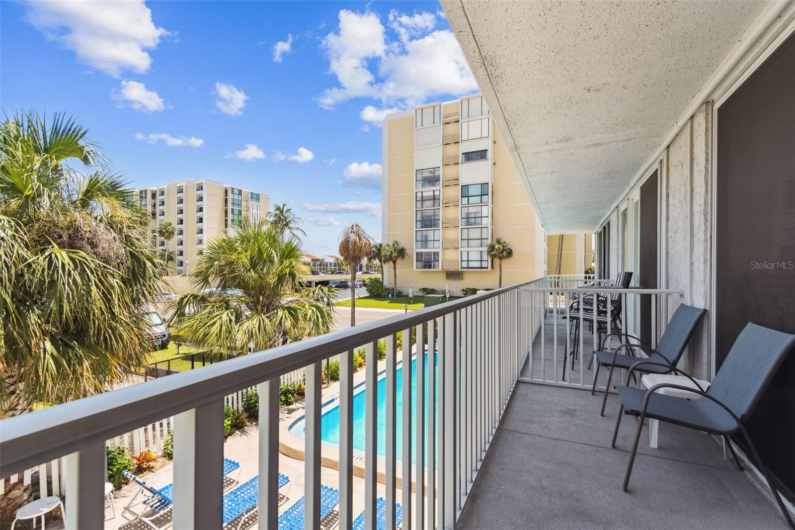 Image 30 of 50 For 800 Bayway Boulevard 17