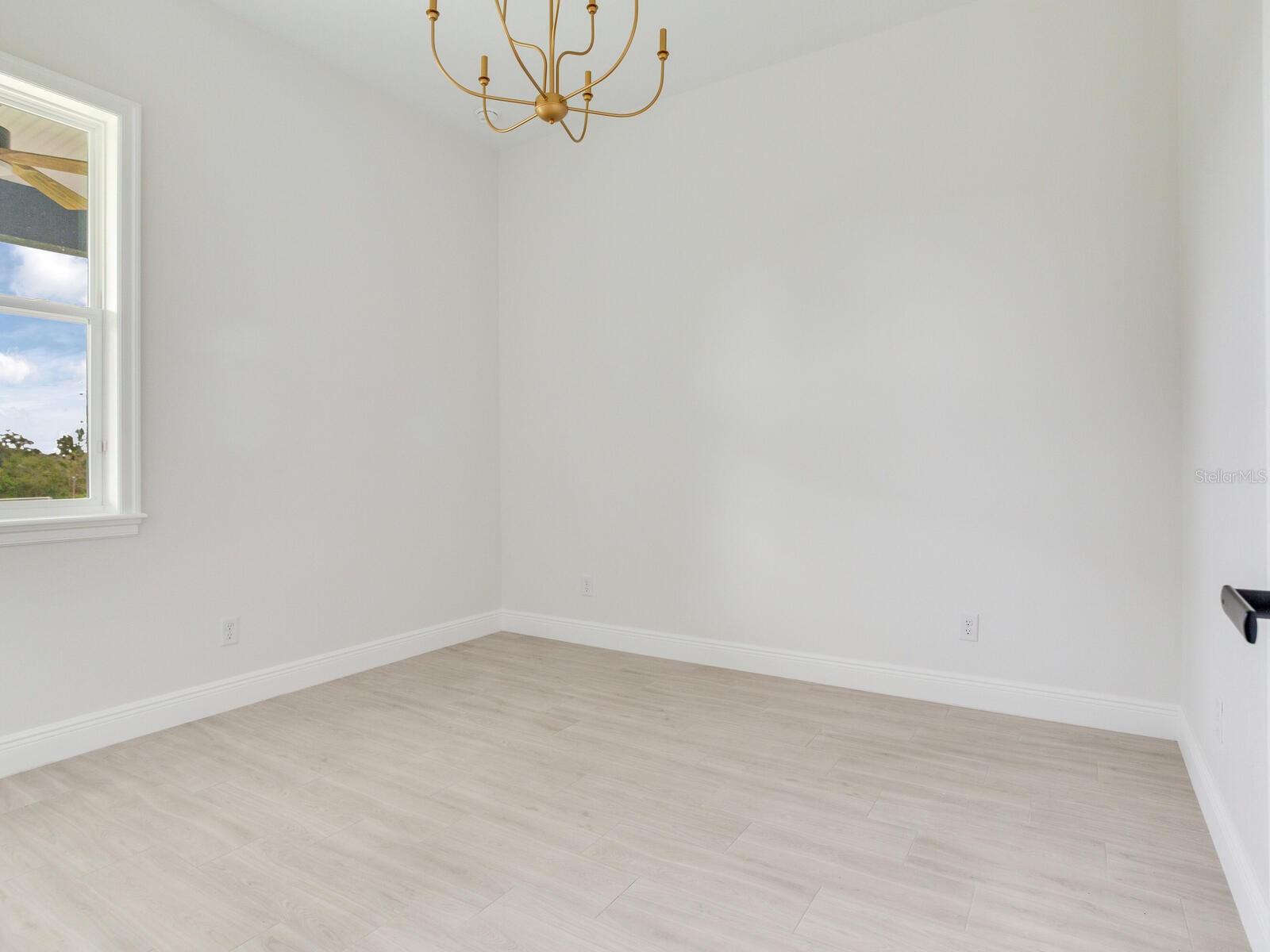 Listing photo id 51 for 8604 Alafia Hills Drive
