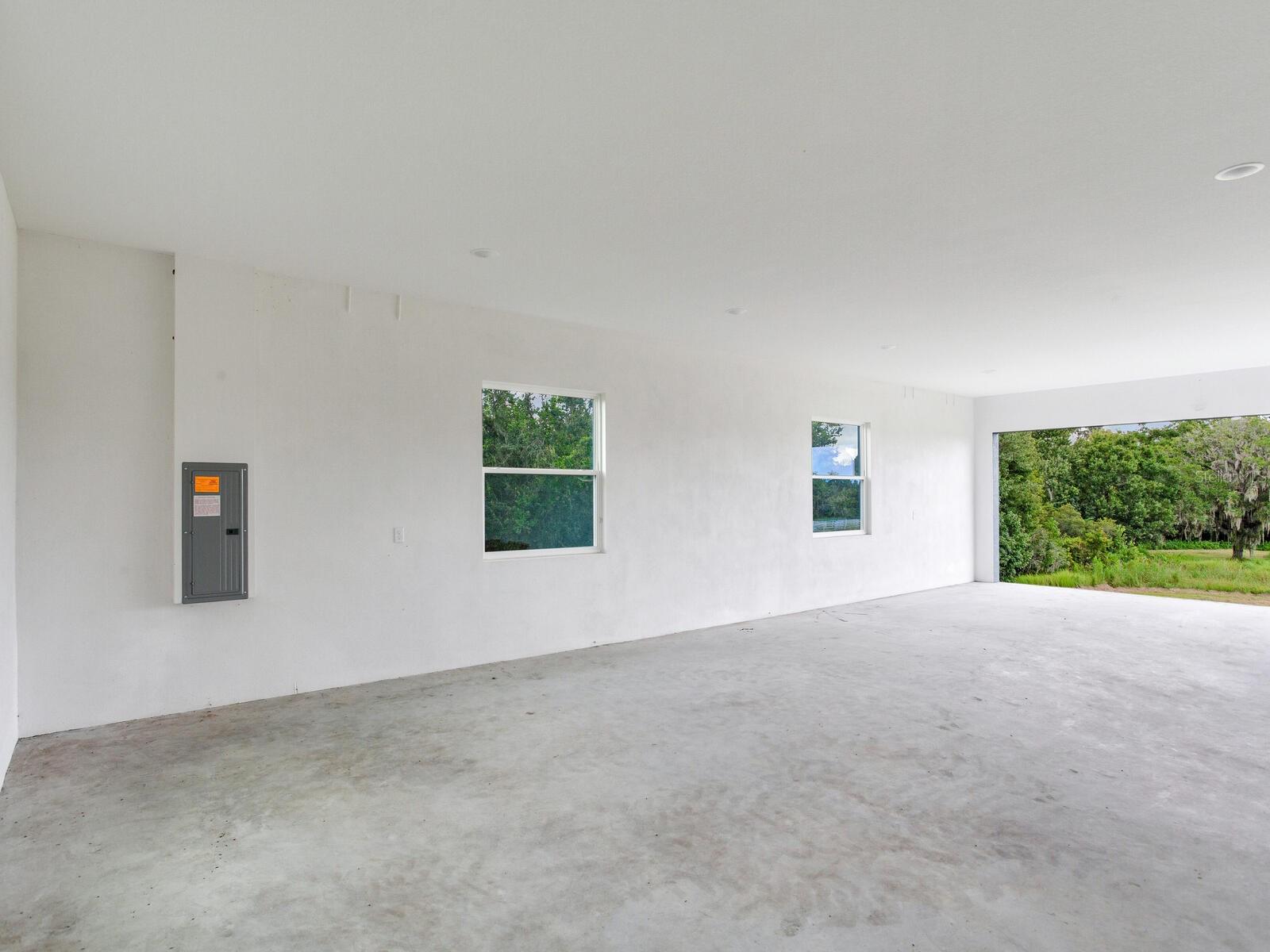 Listing photo id 55 for 8604 Alafia Hills Drive