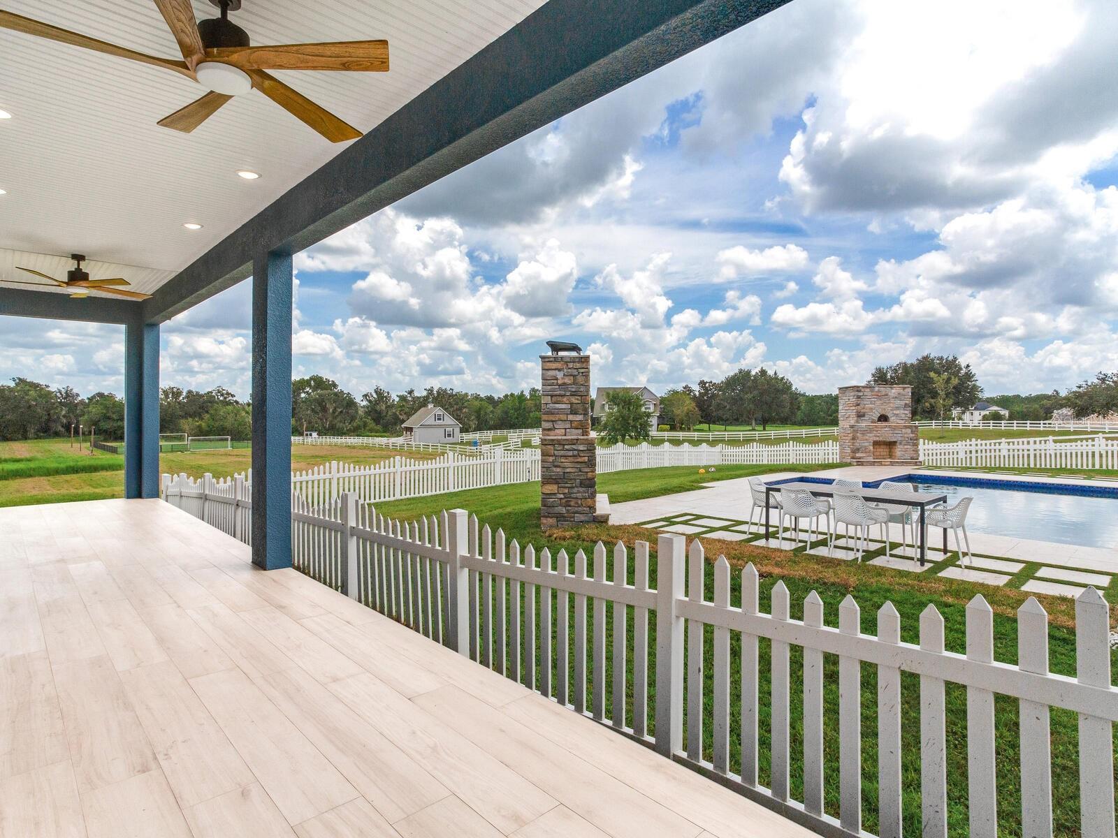 Listing photo id 57 for 8604 Alafia Hills Drive