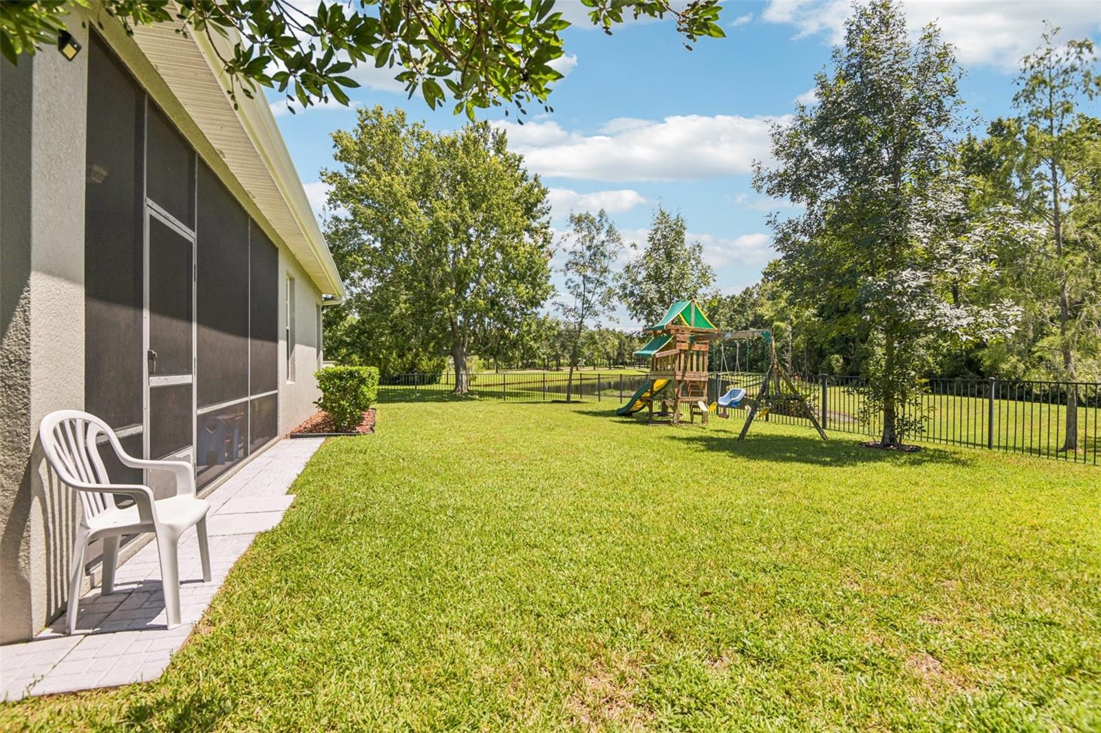 Image 39 of 58 For 8129 Lagerfeld Drive