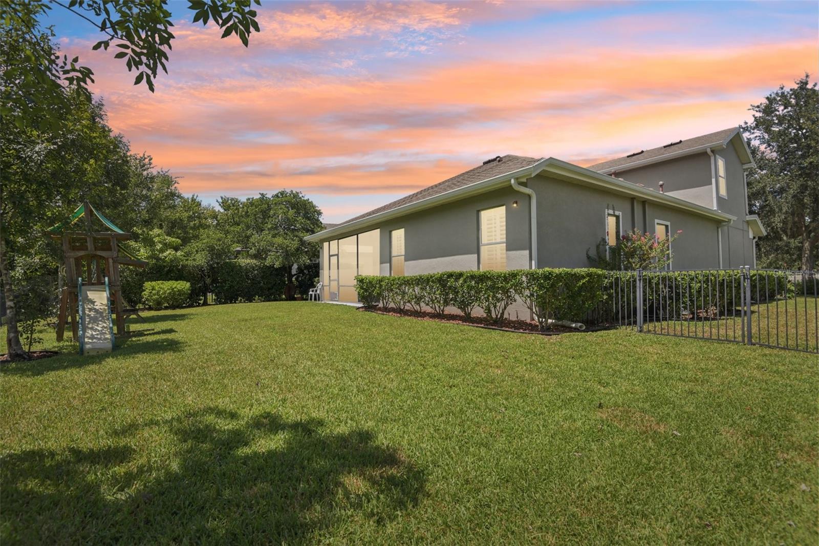 Image 42 of 58 For 8129 Lagerfeld Drive