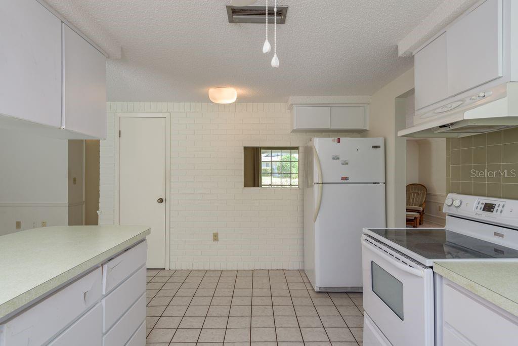 Image 17 of 33 For 12779 Ironwood Circle