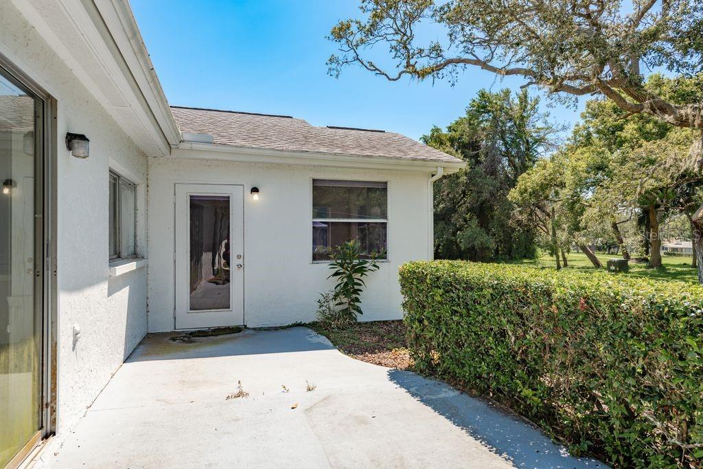 Image 29 of 33 For 12779 Ironwood Circle