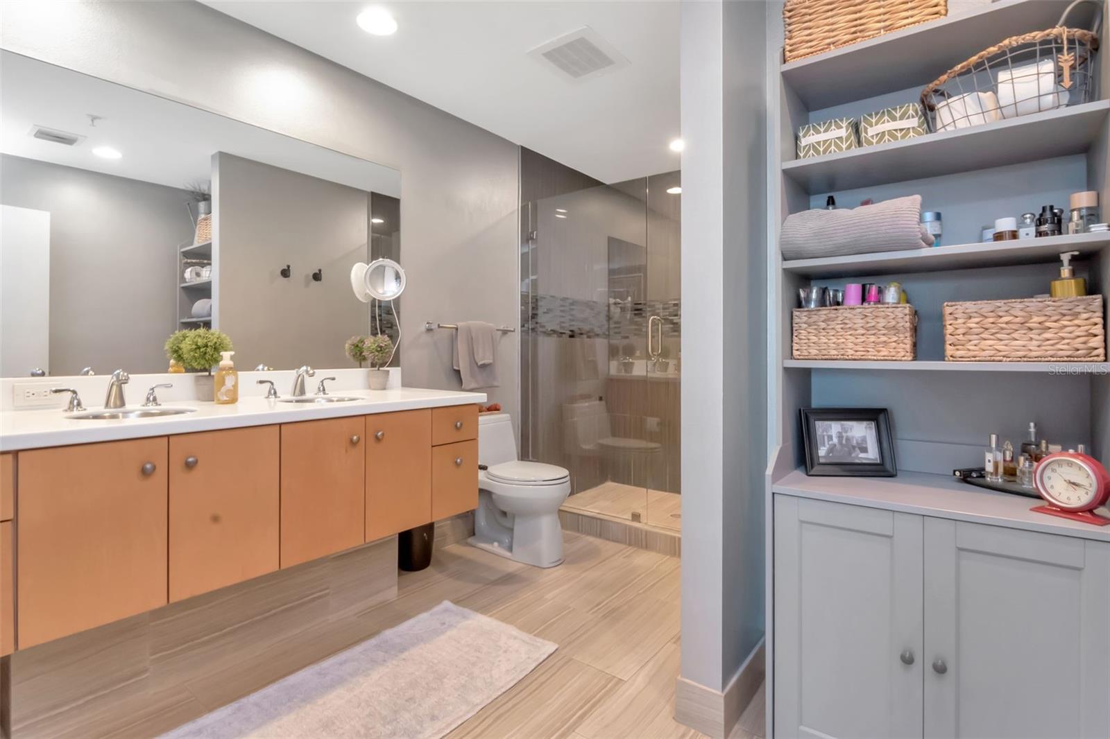 Image 39 of 80 For 1120 Kennedy Boulevard 611