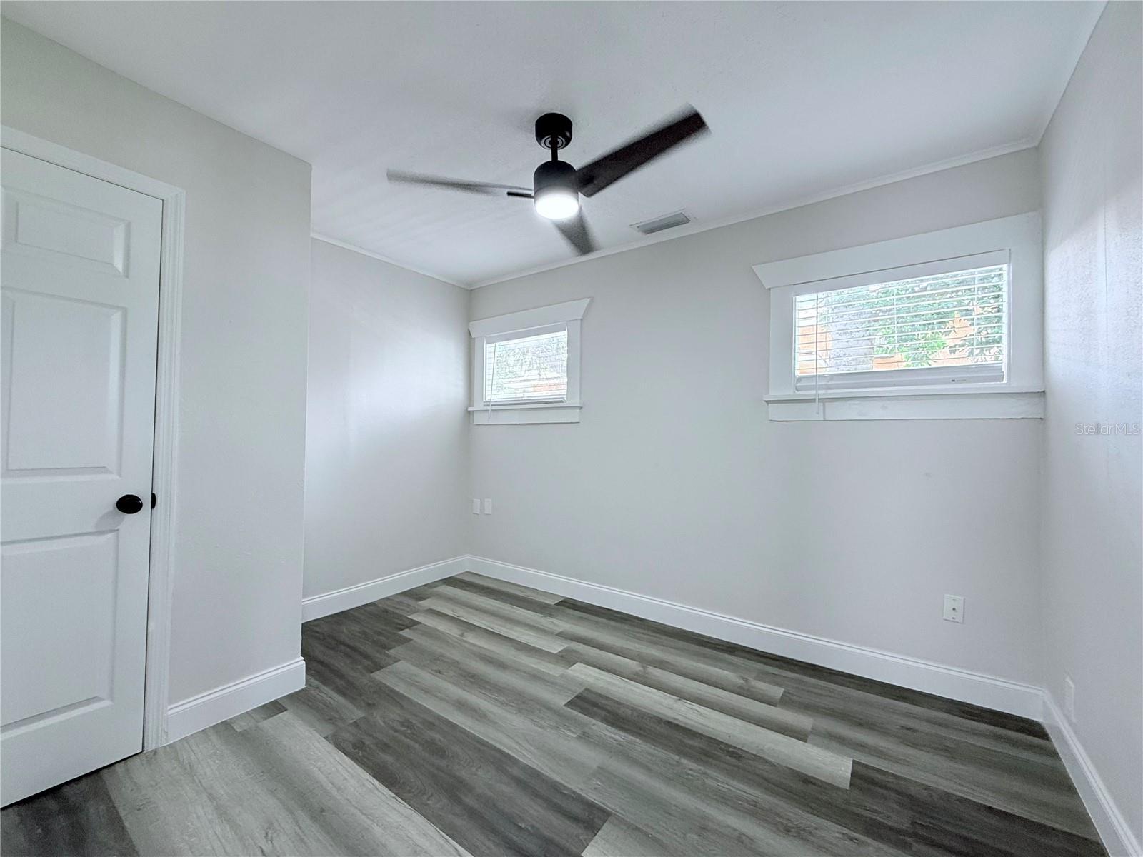 Image 12 of 18 For 1922 23rd Street S