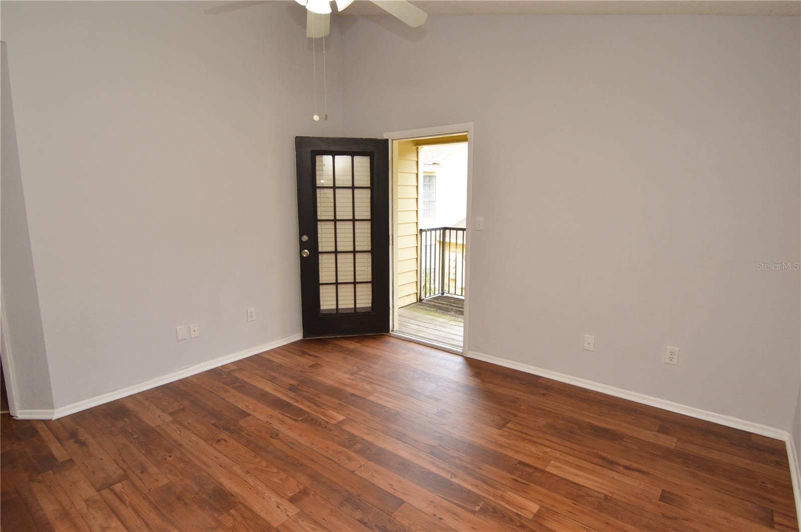 Image 18 of 93 For 8728 Mallard Reserve Drive 201